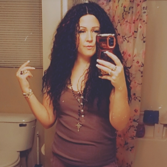 Meet your Posher, Helene - Picture 3 of 3